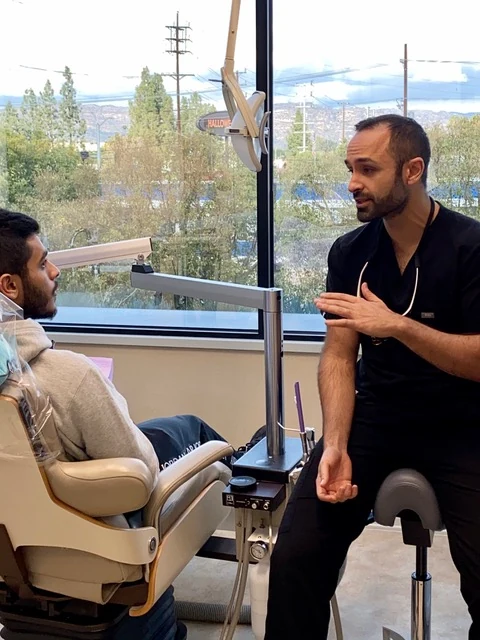 The Best Way to Clean Your Teeth: Dr. Ahdoot's Guide to a Sparkling Smile in Woodland Hills