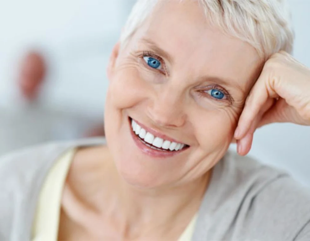 The Ultimate Guide to Dental Implants: From A to Z: Your Complete Guide to Understanding the Process, Cost, and Longevity